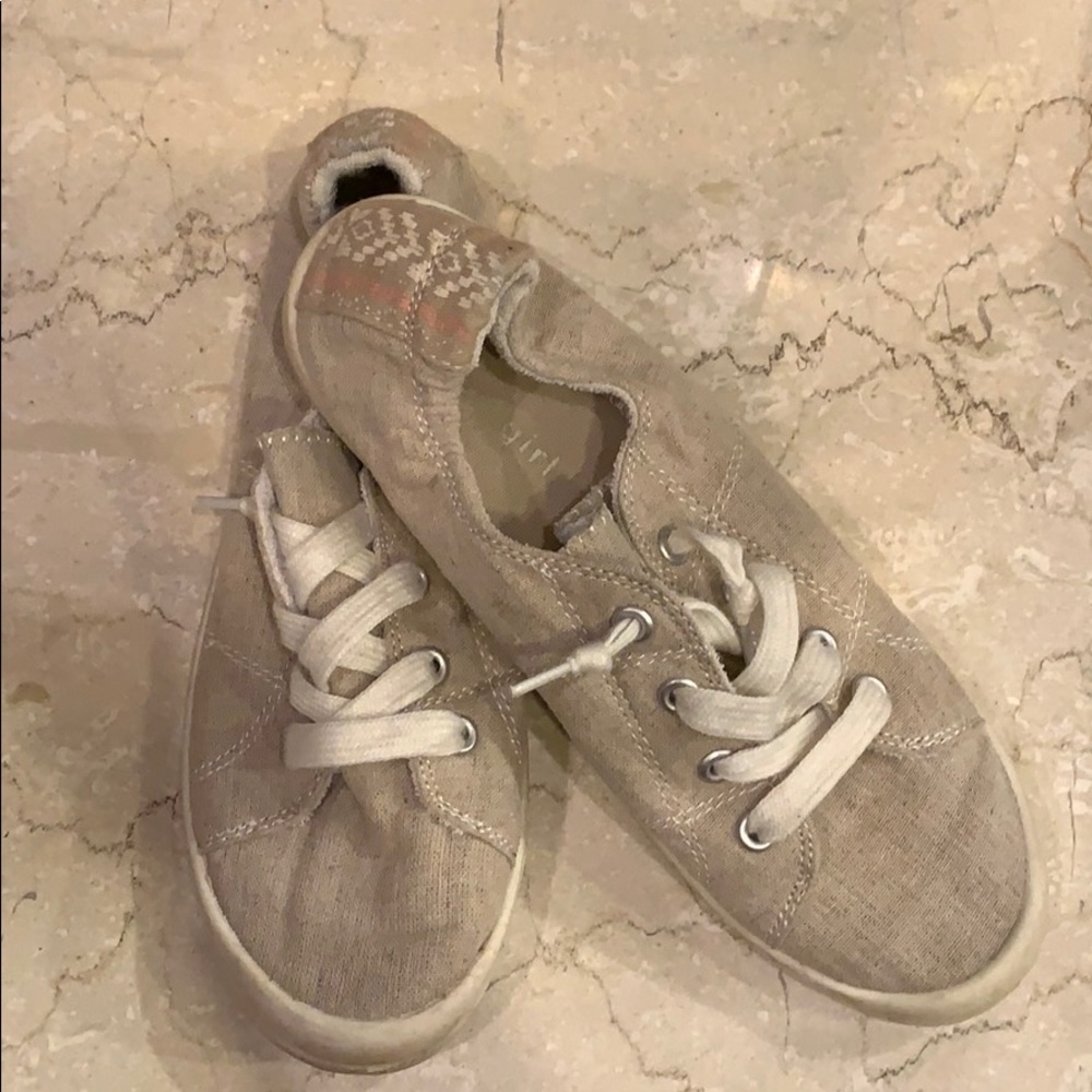 Madden Girl Fashion Sneakers